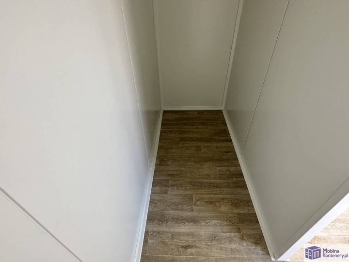 MK5370-pawilon-handlowy-19-min.jpg