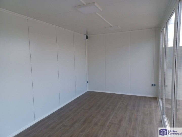 MK4599-kontener-pawilon-handlowy-13-min.jpg