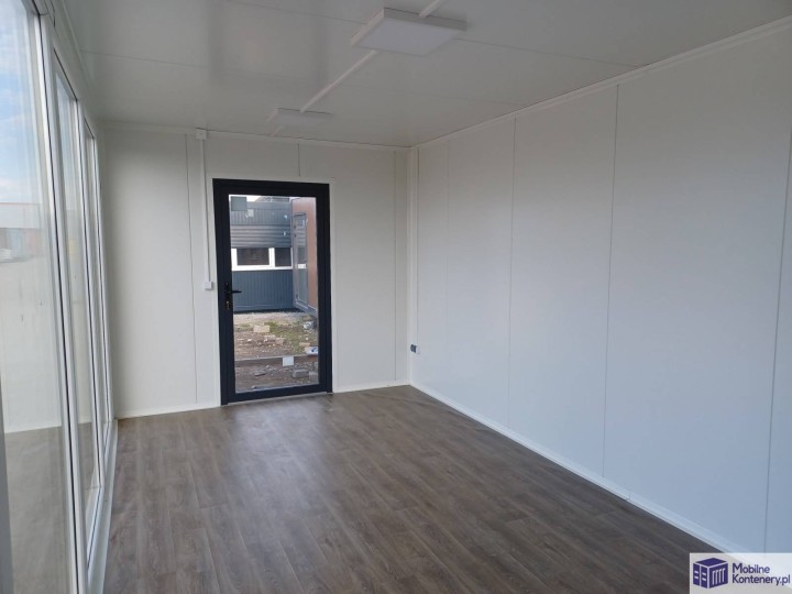 MK4599-kontener-pawilon-handlowy-18-min.jpg