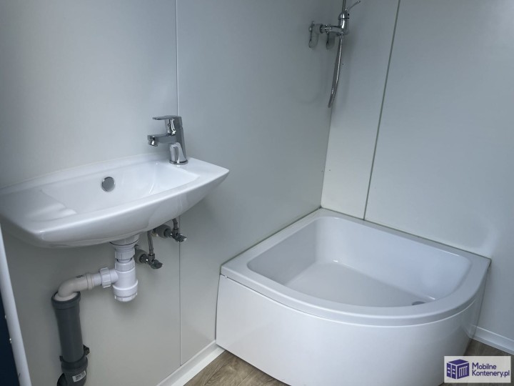 MK5573-kontener-sanitarny-6-min.jpg